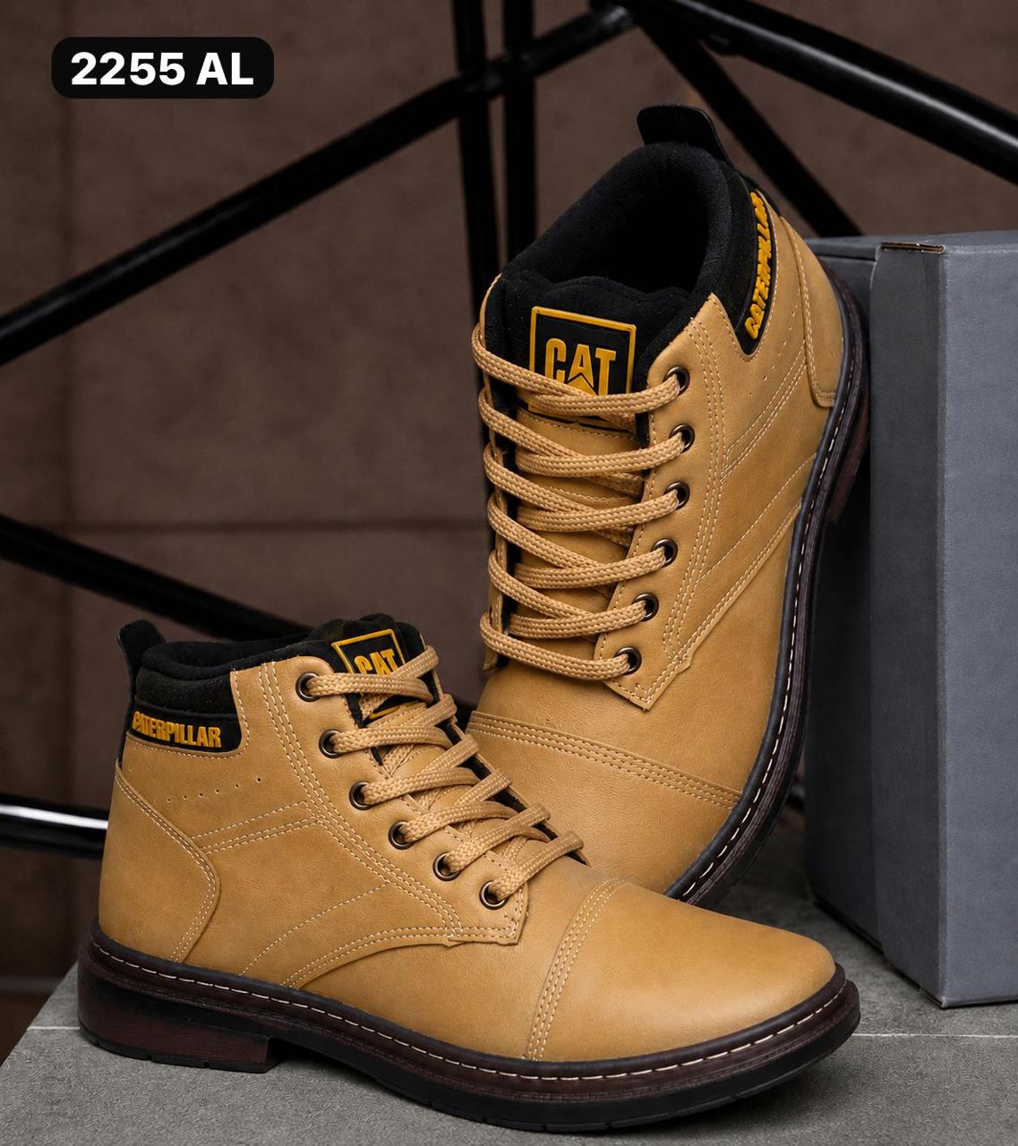 Bota Caterpillar Casual - Mostarda / Caramelo